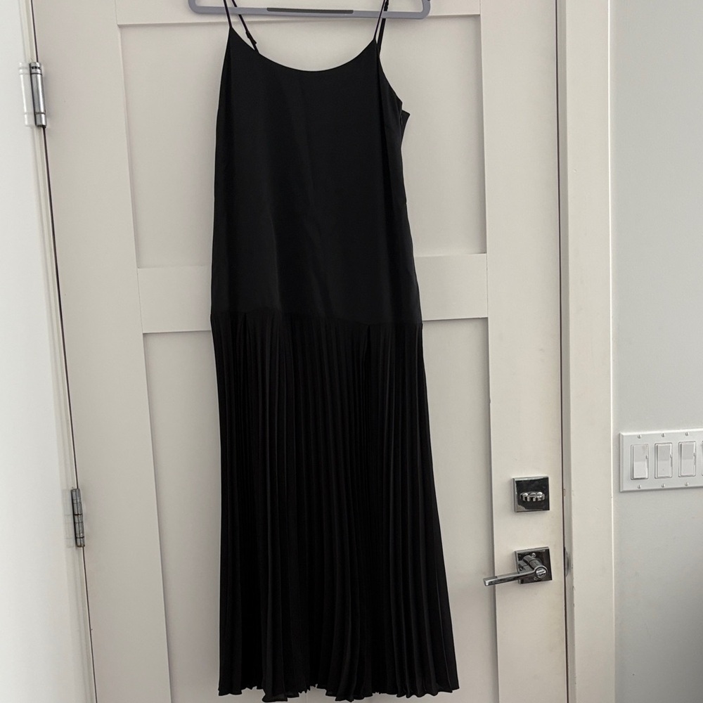 Banana Republic Black Pleated Midi Dress